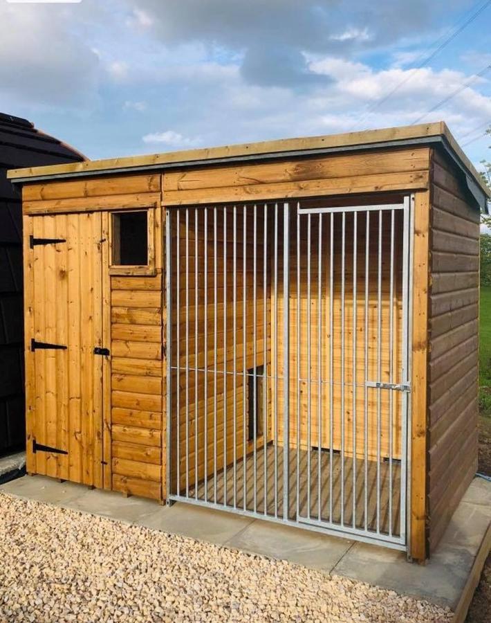 Cairnfold Cabins Kilsyth Exterior foto